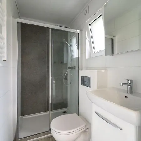 Recreatiepark Maas En Bos Üdülőpark *