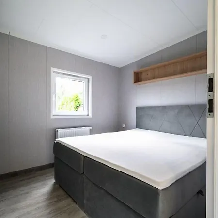 Holiday park Recreatiepark Maas En Bos