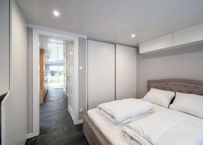 Recreatiepark Maas En Bos Prázdninový areál Wellerlooi